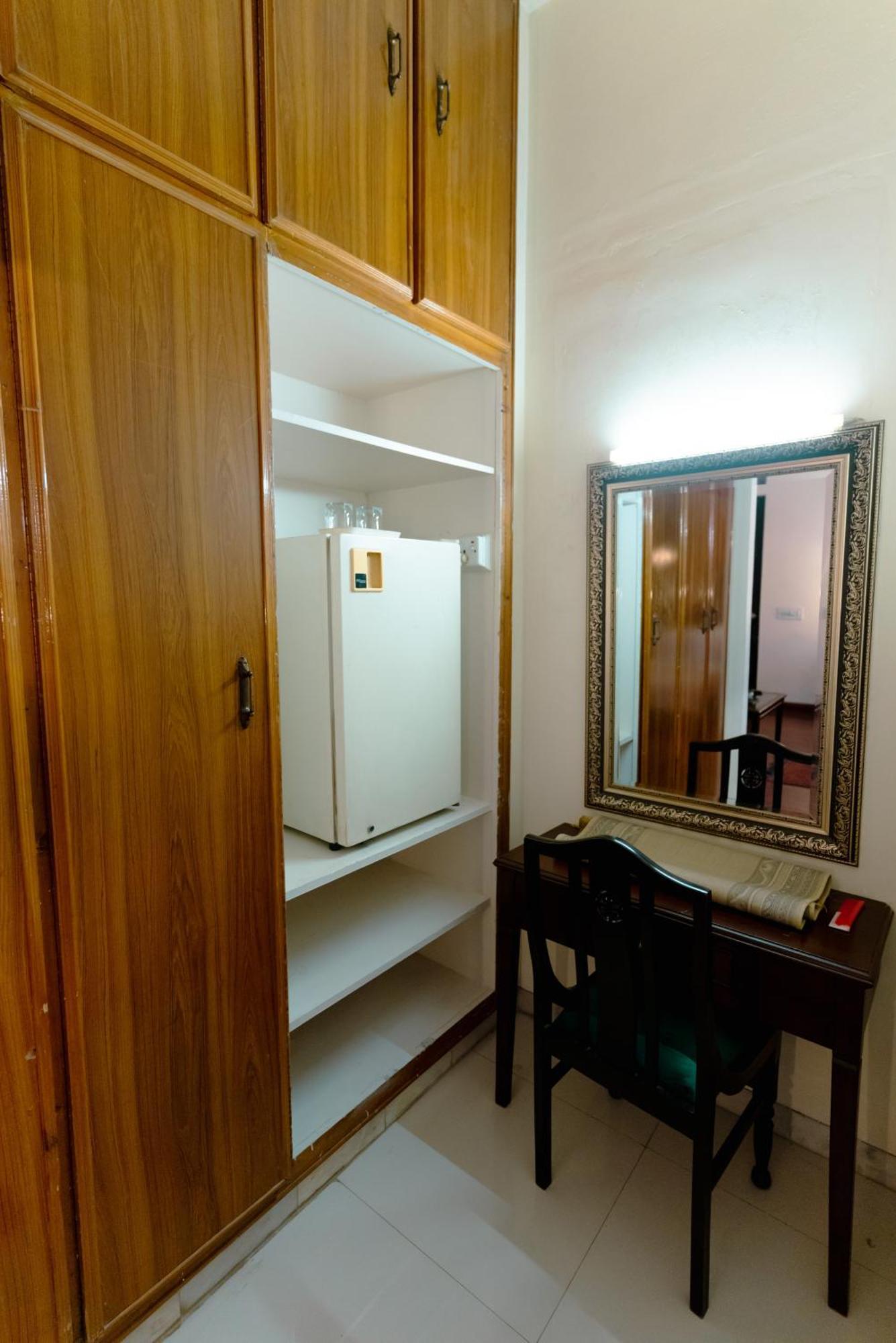 Vip House Peshawar Hotel Ngoại thất bức ảnh