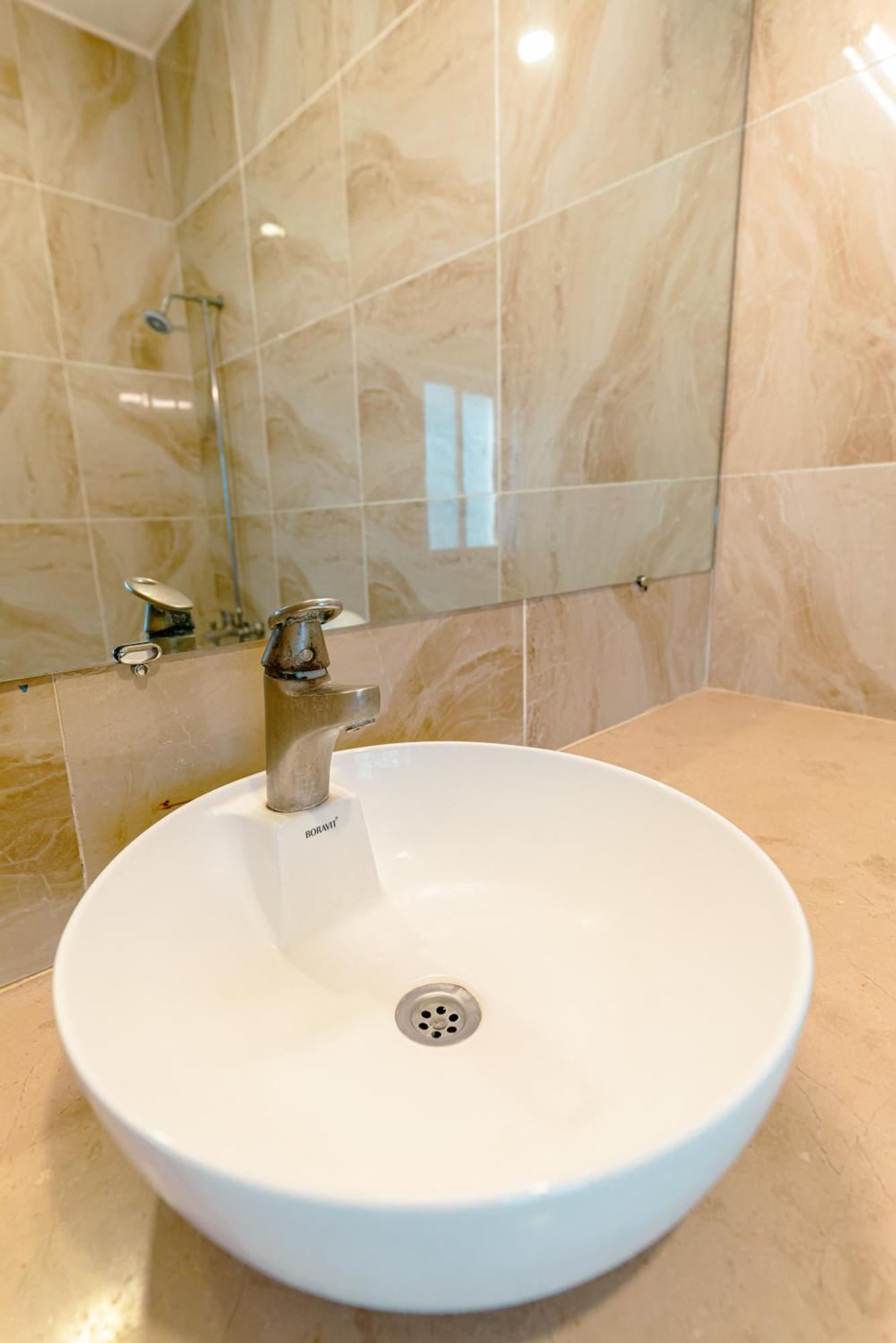 Vip House Peshawar Hotel Ngoại thất bức ảnh