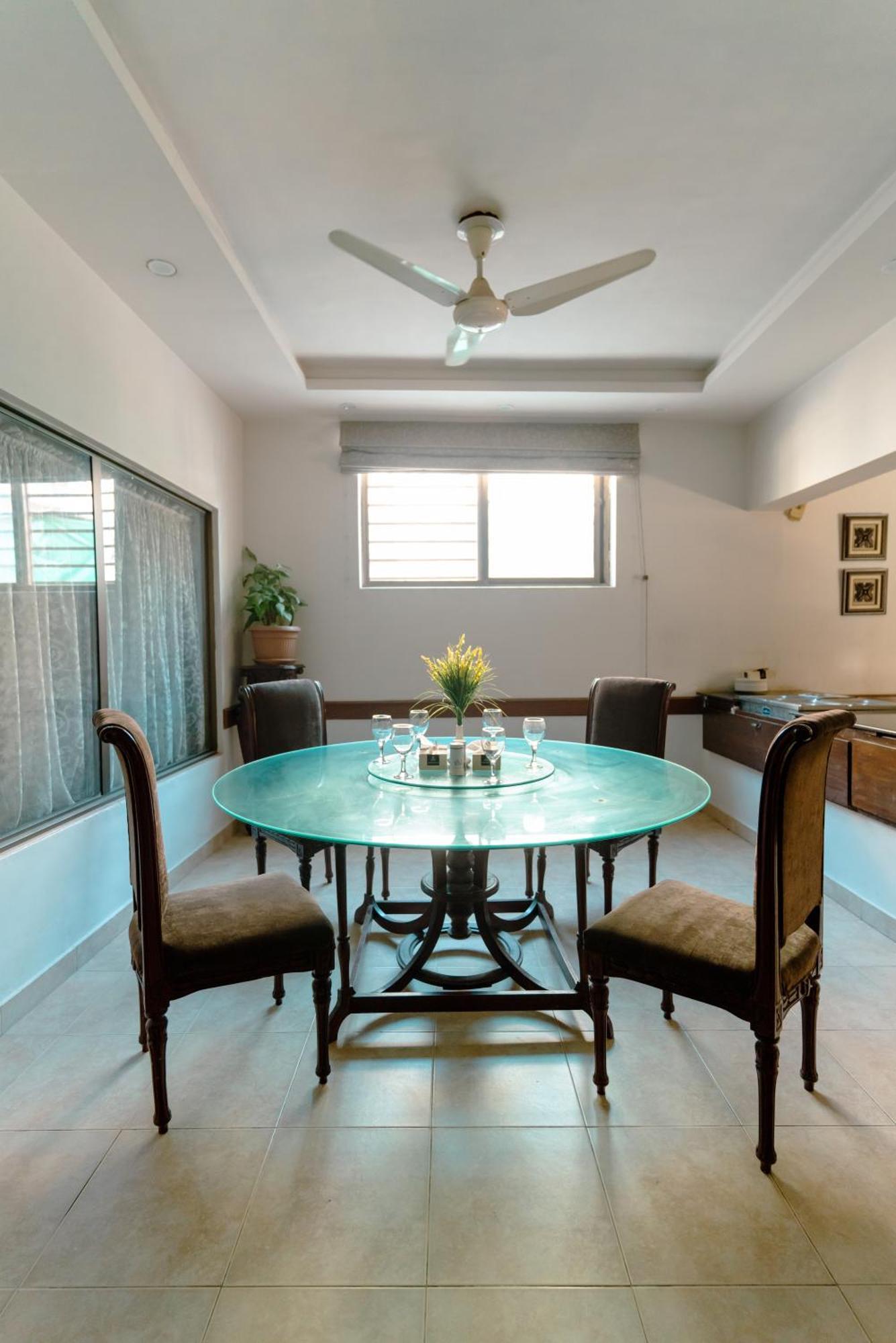 Vip House Peshawar Hotel Ngoại thất bức ảnh